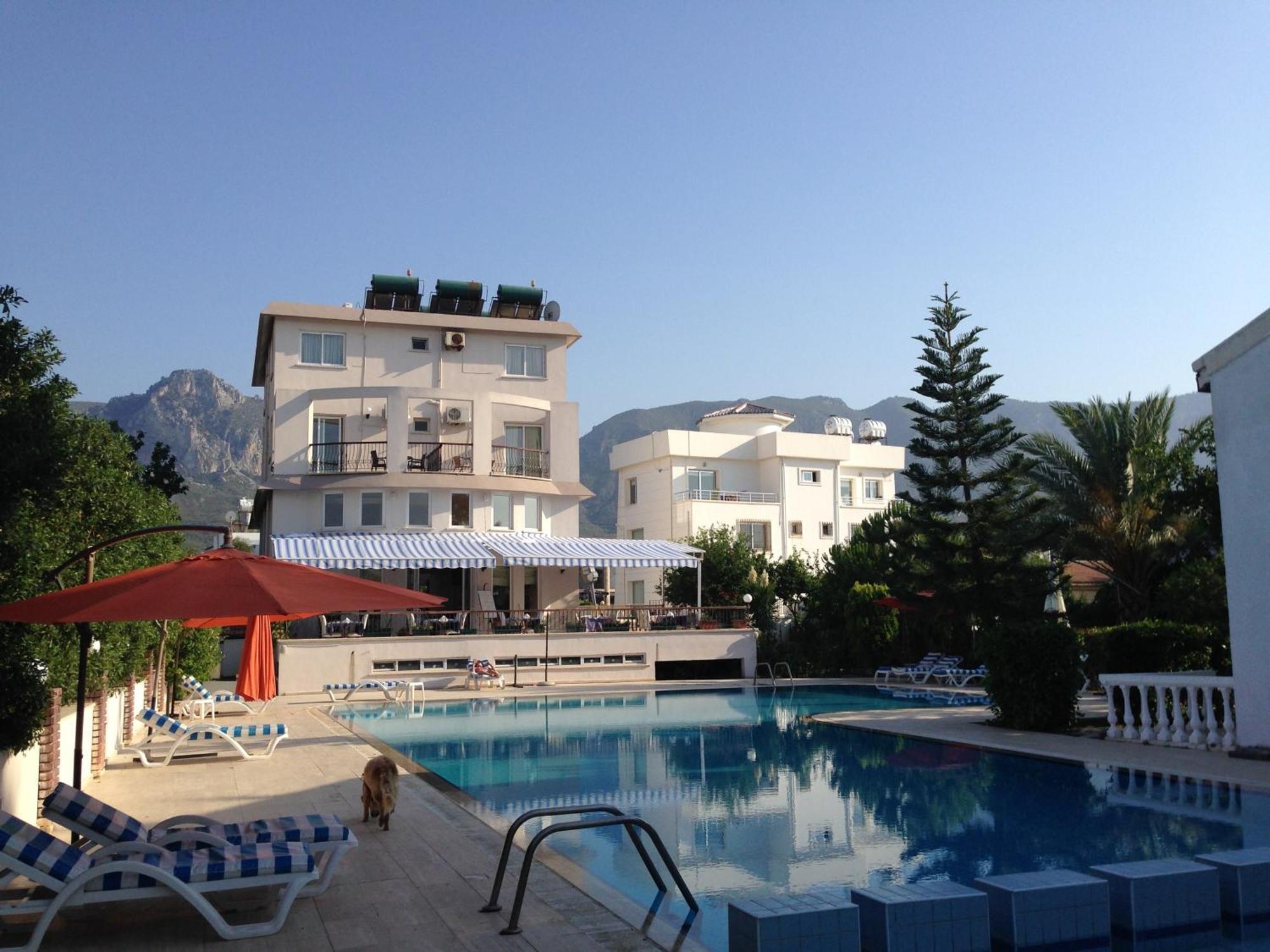 The Prince Inn Hotel & Villas Agios Georgios  Εξωτερικό φωτογραφία
