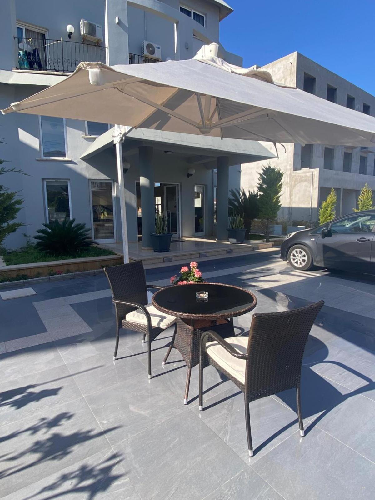 The Prince Inn Hotel & Villas Agios Georgios  Εξωτερικό φωτογραφία