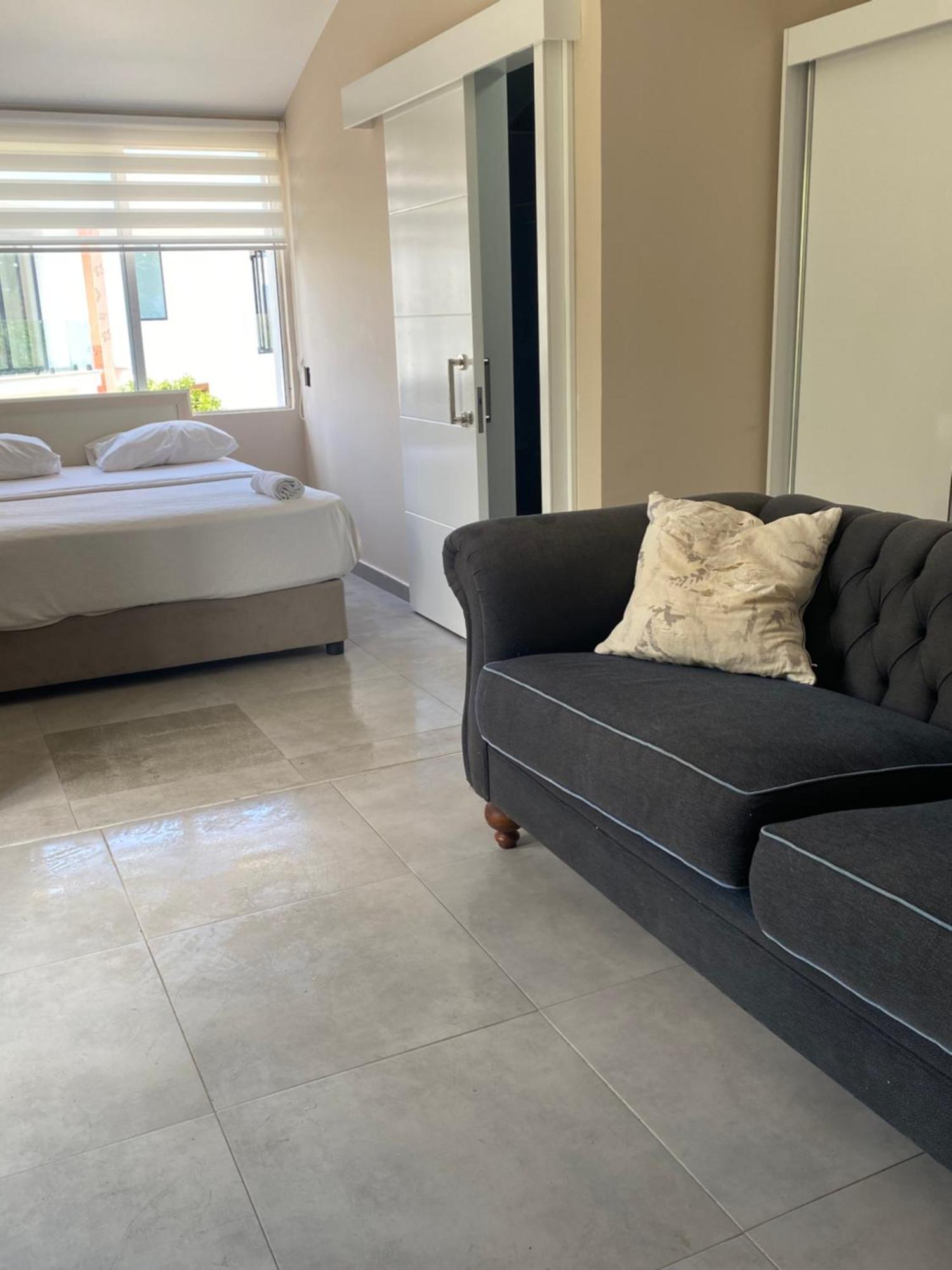 The Prince Inn Hotel & Villas Agios Georgios  Εξωτερικό φωτογραφία