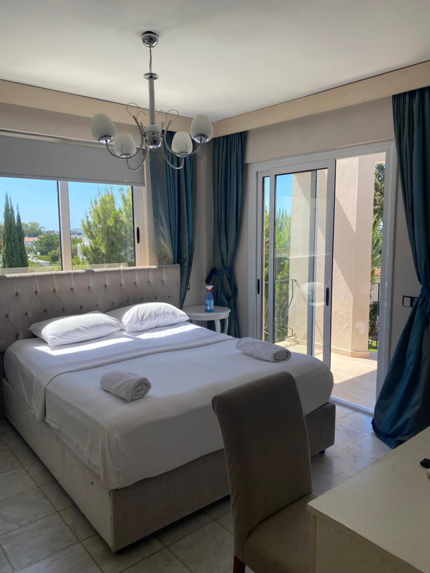 The Prince Inn Hotel & Villas Κερύνεια Εξωτερικό φωτογραφία