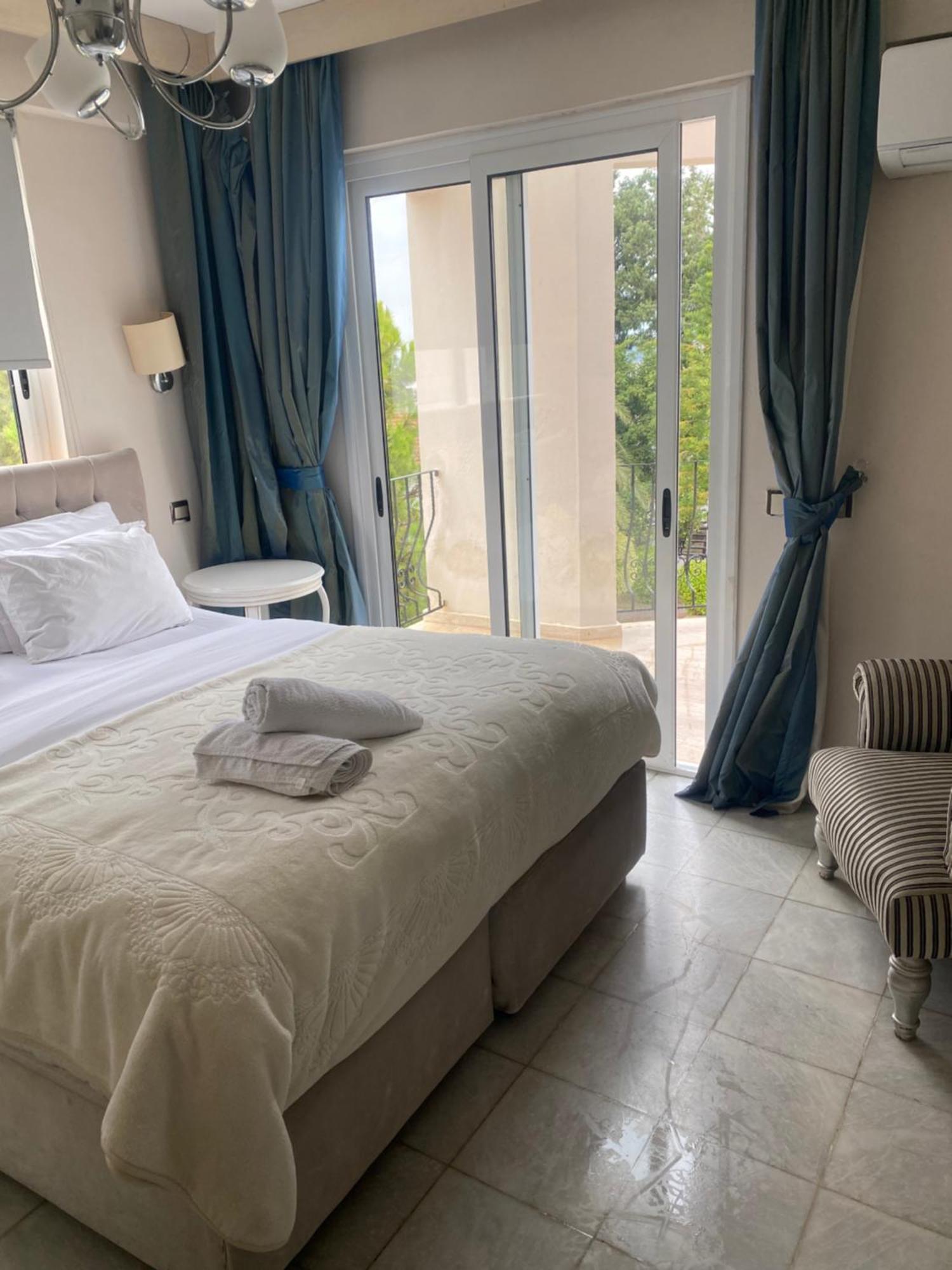 The Prince Inn Hotel & Villas Agios Georgios  Εξωτερικό φωτογραφία
